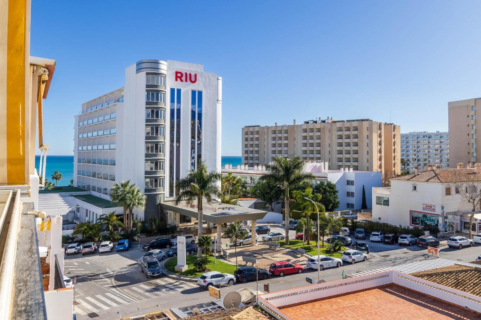 Апартаменты Erisa 68 By Ivi Real Estate Торремолинос Экстерьер фото
