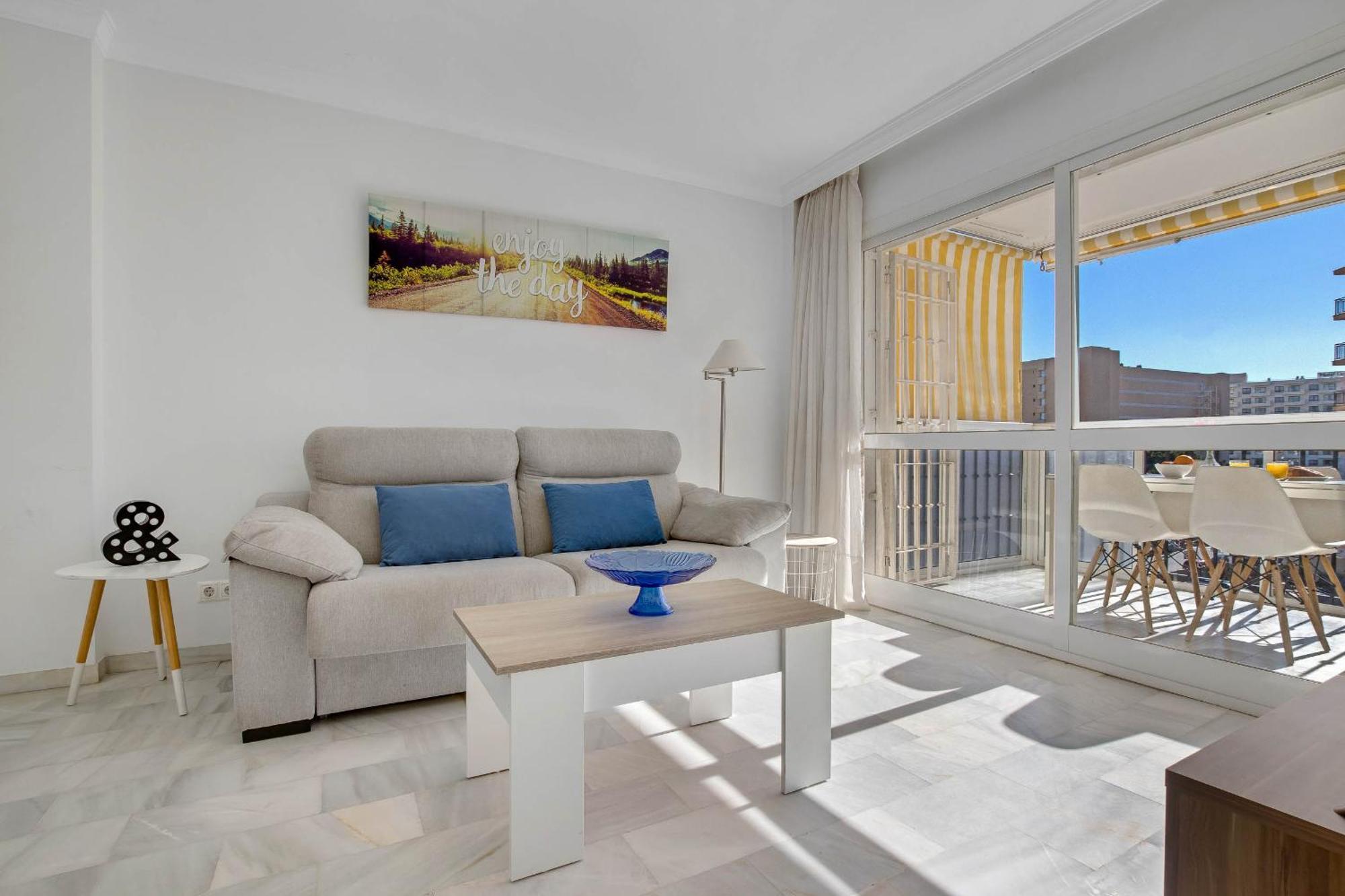 Апартаменты Erisa 68 By Ivi Real Estate Торремолинос Экстерьер фото